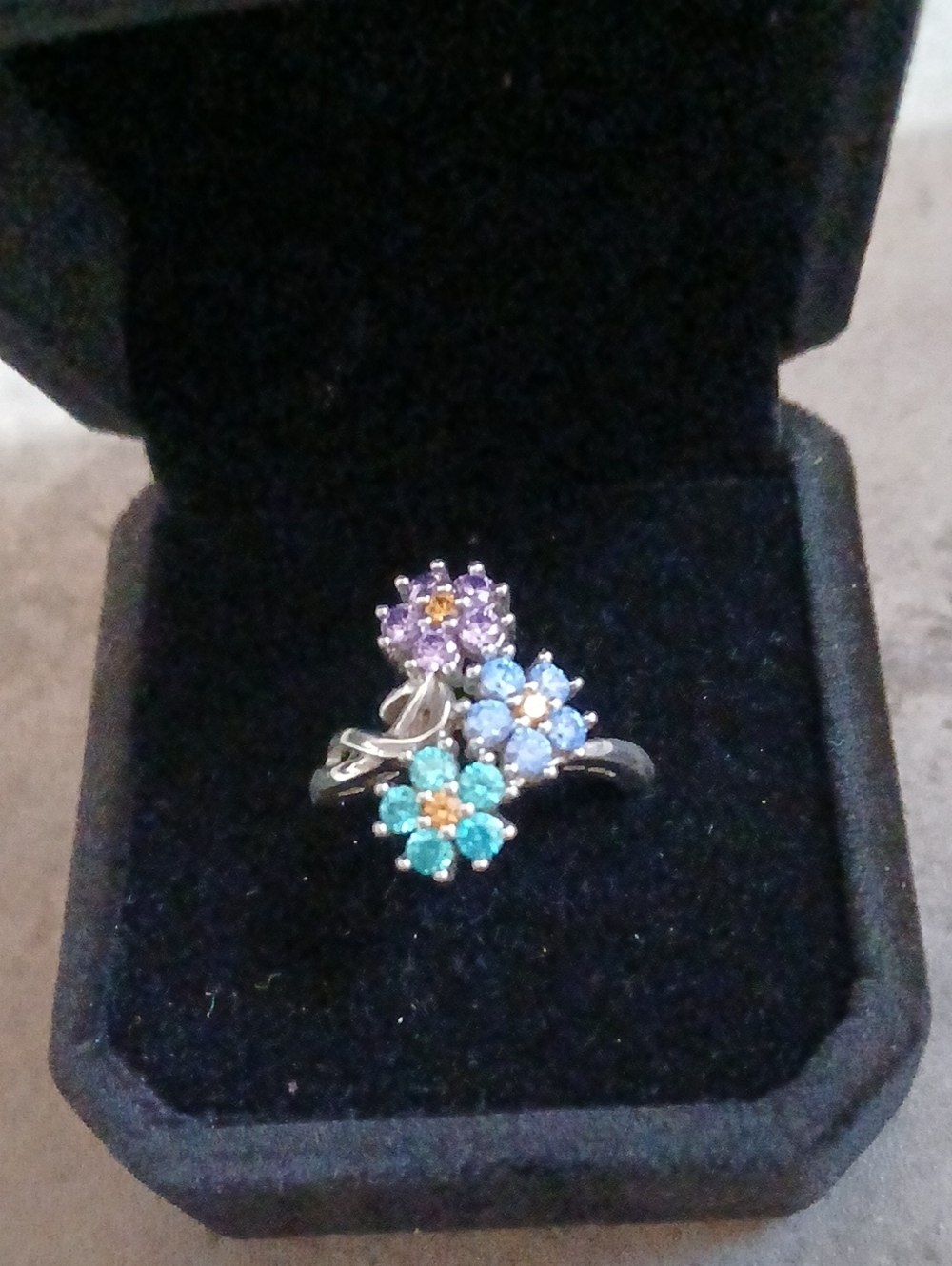 Like New Multi-gem Silver, Size 7 Floral Ring